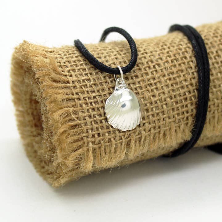 Plataica - Wholesale Pendant/Charm Necklace - 925 silver pendant shell of the Camino de Santiago