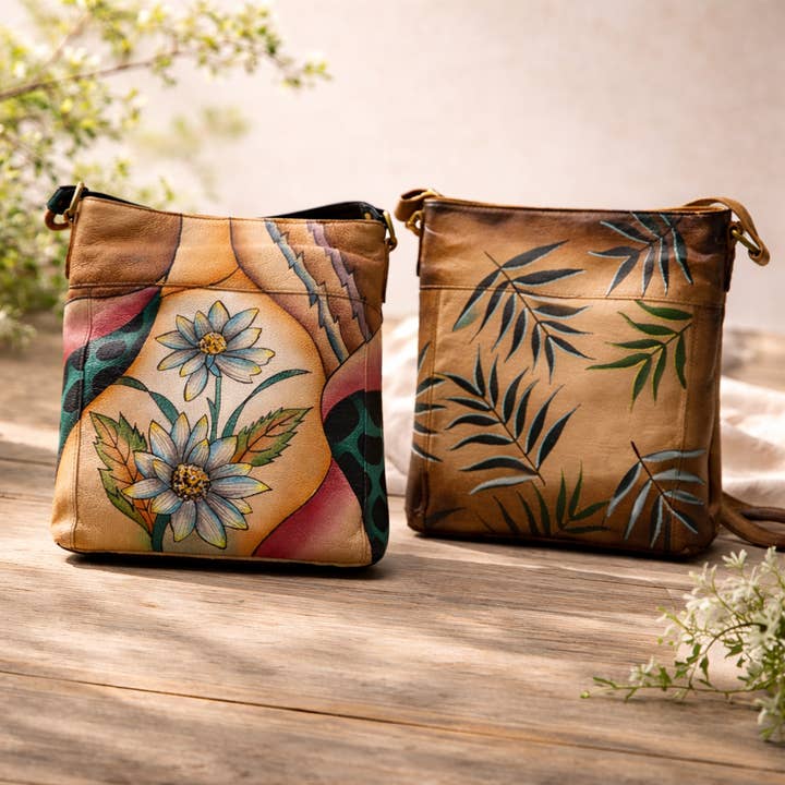Handgeschilderde Leren Schoudertas – Bloemen & Blad Limited voor wholesale door Alta Quero