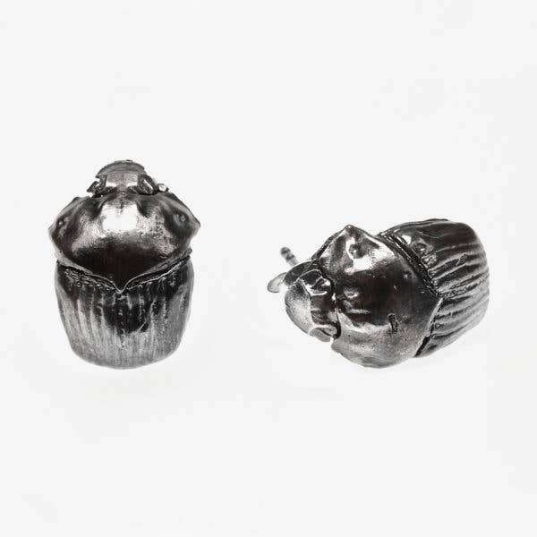 Brincos de prata reciclada 925 em forma de besouro fêmea Oxysternon conspicillatum por atacado de Bijouterie & Charcuterie