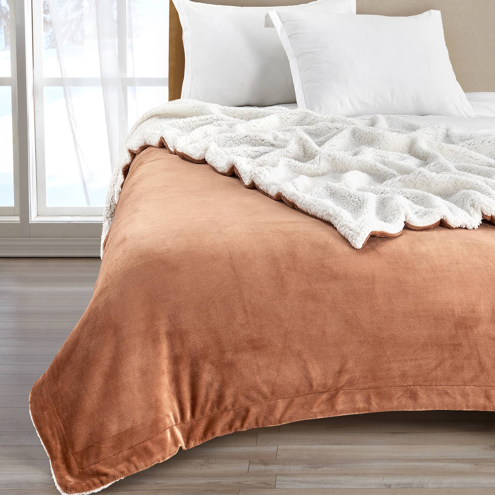 BH Collective - Wholesale Bedding Blanket - Bed Blanket - Velvet Plush & Sherpa Reverse - Kinsley7