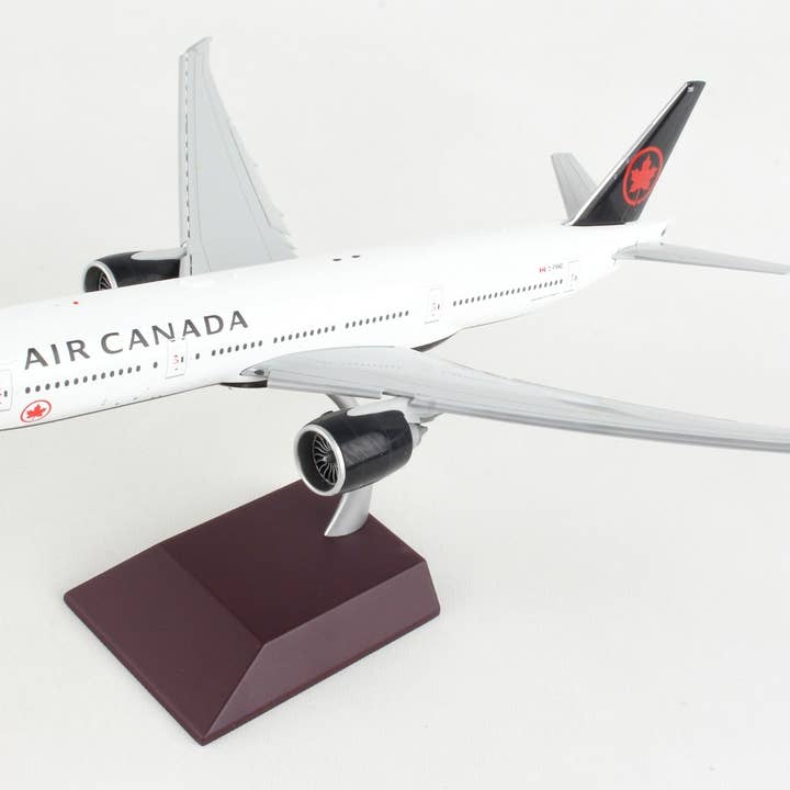 GEMINI200 AIR CANADA 777-200LR 1/200 FLAPS DOWN REG#C-FNND para venta al por mayor de Daron Worldwide Trading