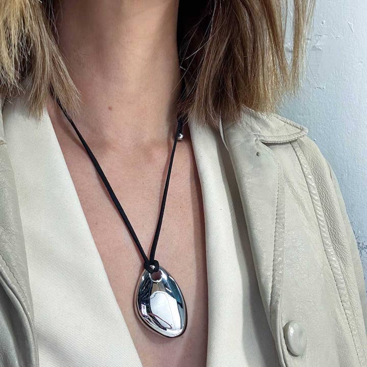 outofoffice - Wholesale Pendant/charm necklace - Helena Silver Cord Vegan Leather Necklace 4