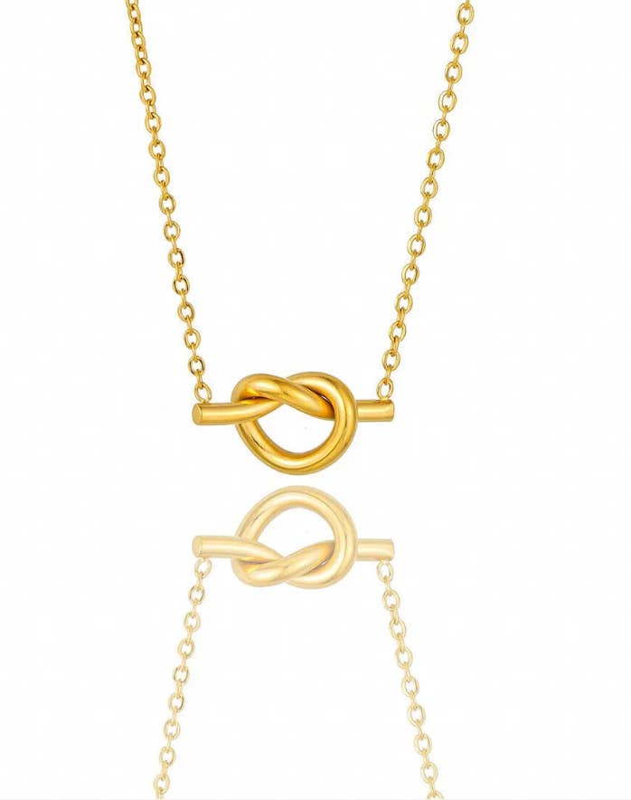 HoopLa - Wholesale Pendant/Charm Necklace - Sailor's Love knot- 14K Gold Steel Necklace