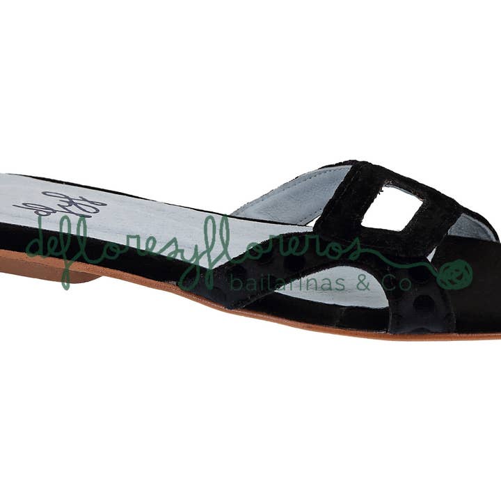 black cork oak sandal for wholesale by Deflores y Floreros SLU