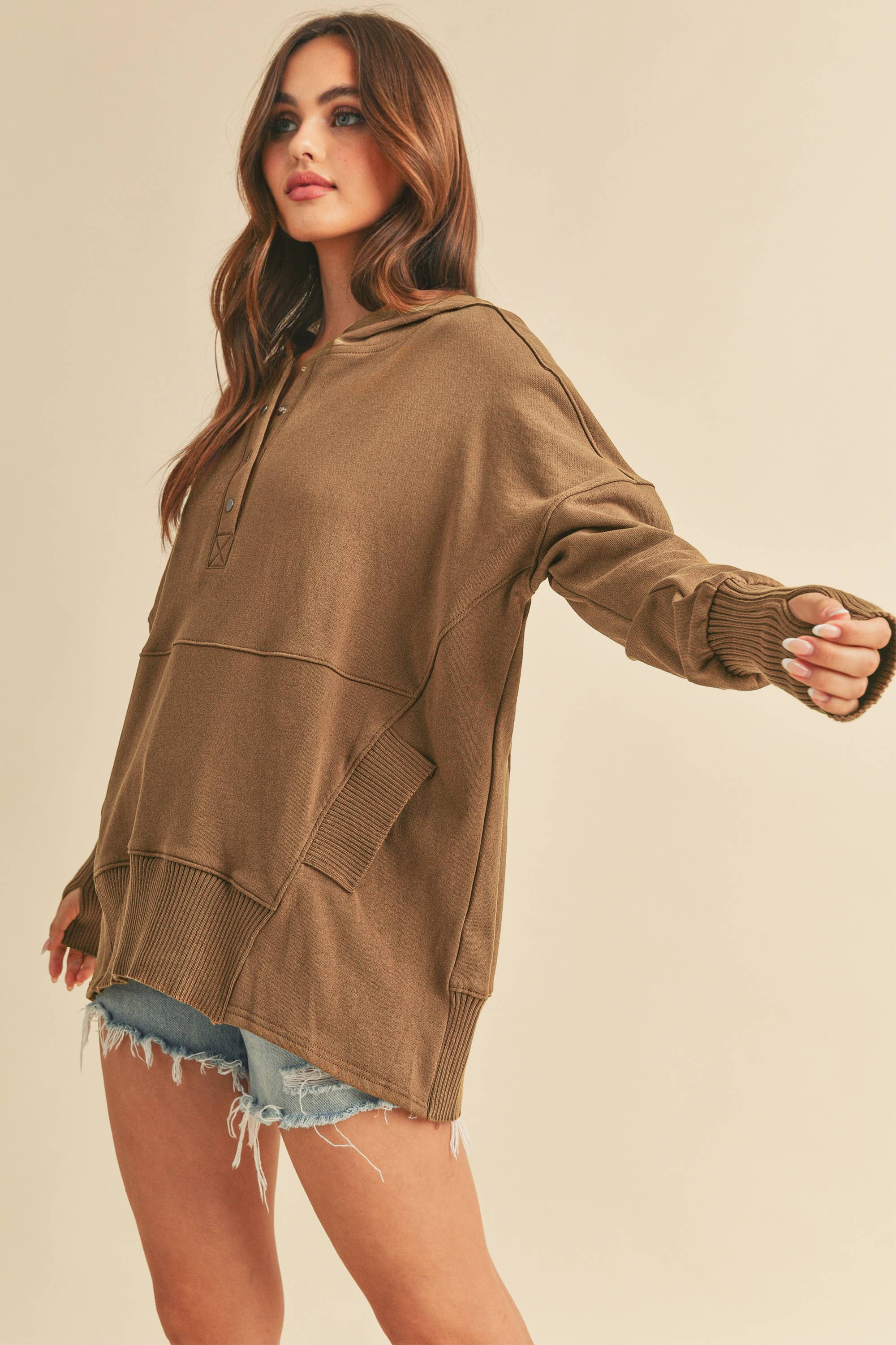 AEMI + CO - Wholesale Sweatshirt - Women's - *SMALL ONLY* 532AK Vivi Pullover13