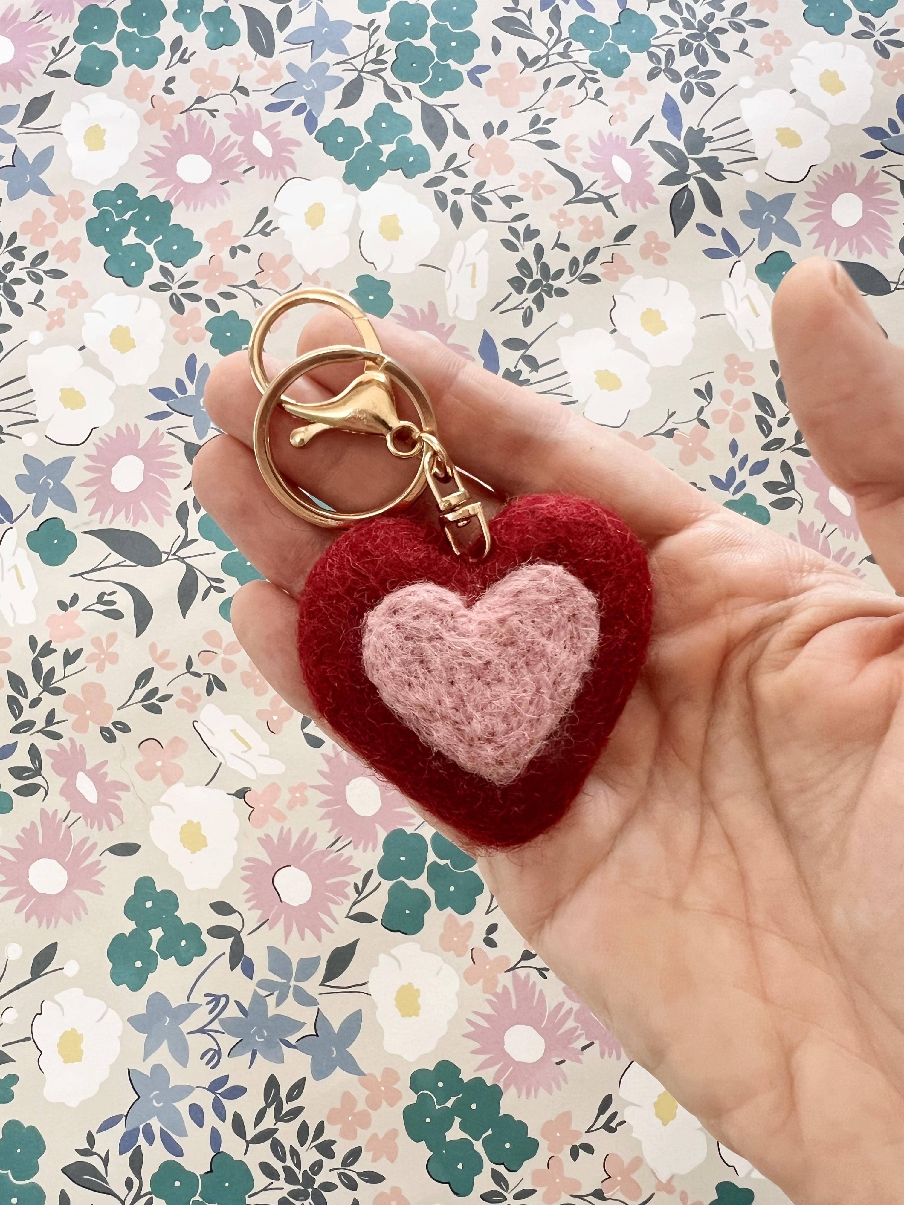 Home Dweller - Wholesale Keychain – Unisex - Felt Heart Keychain | Bag Charm4
