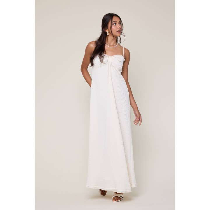 Wishlist Apparel - Wholesale Dress - Women's - TEXTURED TIE-FRONT MAXI DRESS / WL25-11712