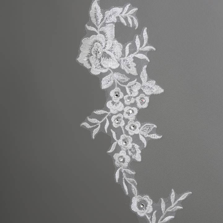 Farinosa Bridal – Véu - Mulher por atacado – Véu de Noiva Bordado com Renda Floral e Cristais FS6305 45"5