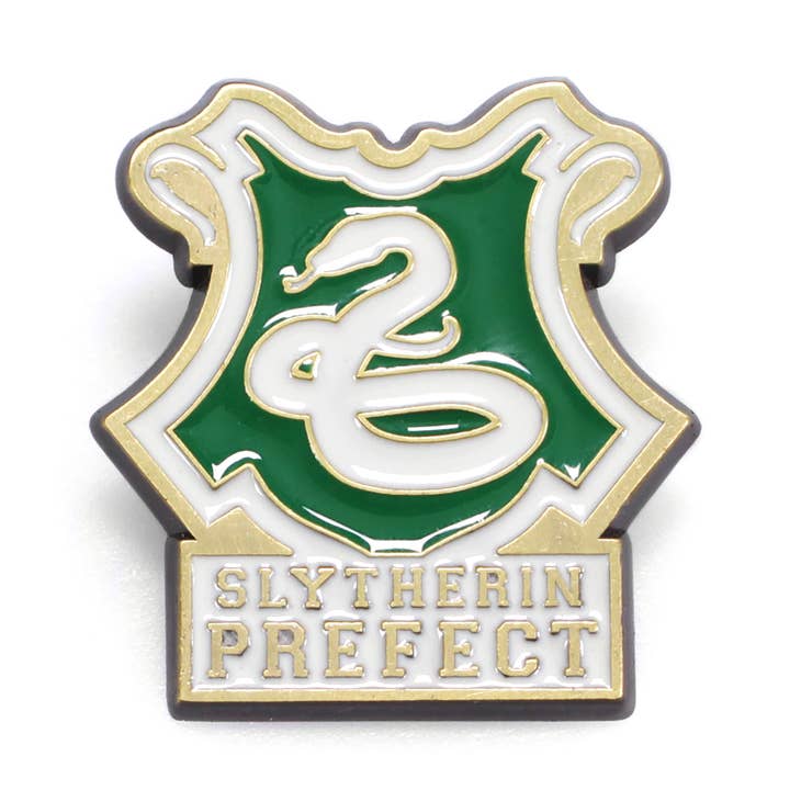 Badge en émail Harry Potter (Préfet de Serpentard) pour la vente par Half Moon Bay