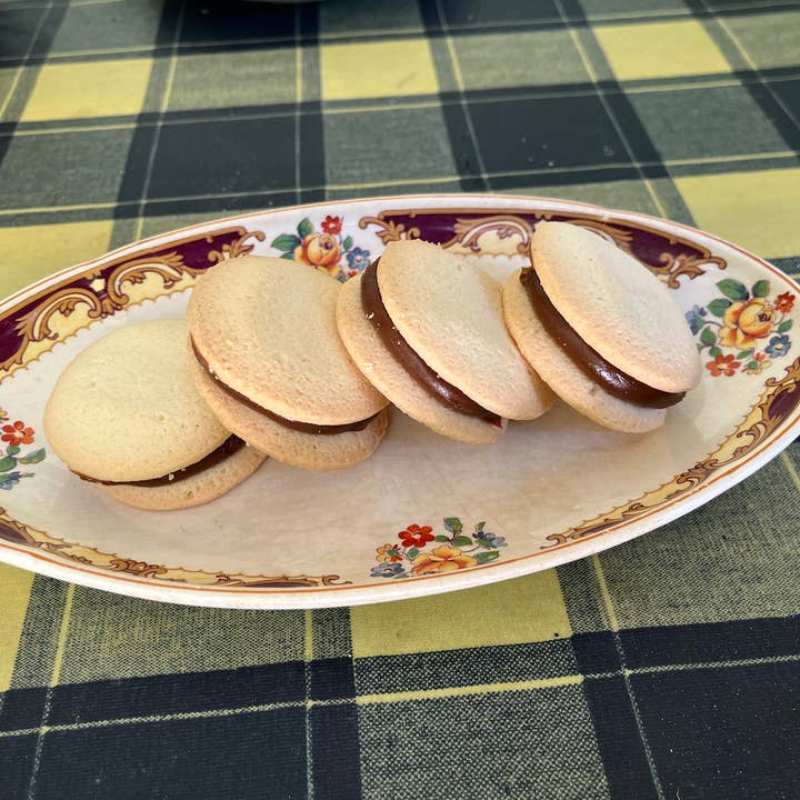 Wooden Table Baking Company – Großhandel Cookie – Traditionelle Alfajores-Kekse (ohne Gluten) - Packung mit 4