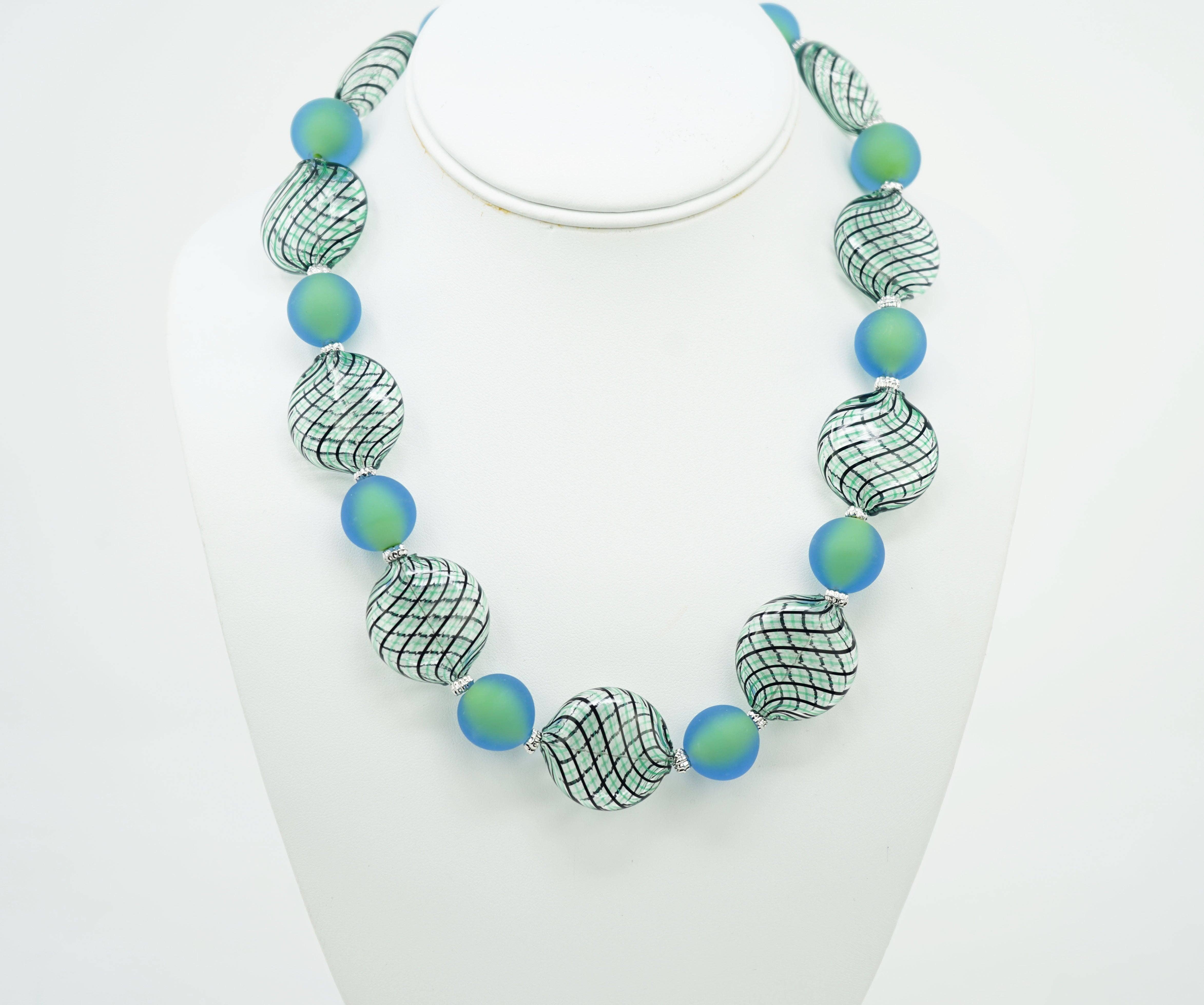 Via Graceffo – Colar com missangas/pérolas por atacado – Colar de Contas de Vidro Murano Autêntico, Monica9, Contas Redondas e em Forma de Disco9