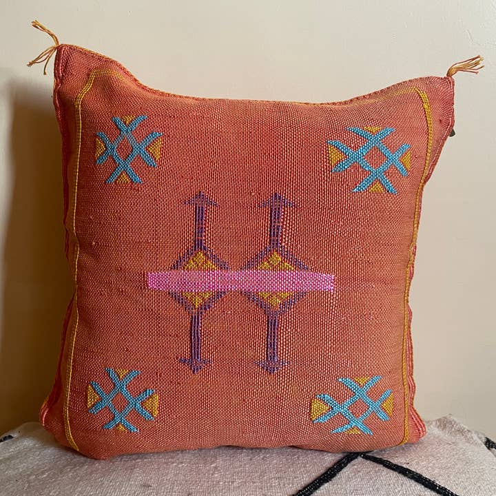 Almohada de seda sabra de cactus marroquí para venta al por mayor de MARRAKECH METACRAFT LTD