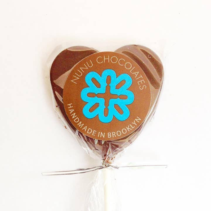 Nunu Chocolates - Wholesale Chocolate-covered sweets - Heart Shaped Lollie 53% - Vegan and Gluten free1