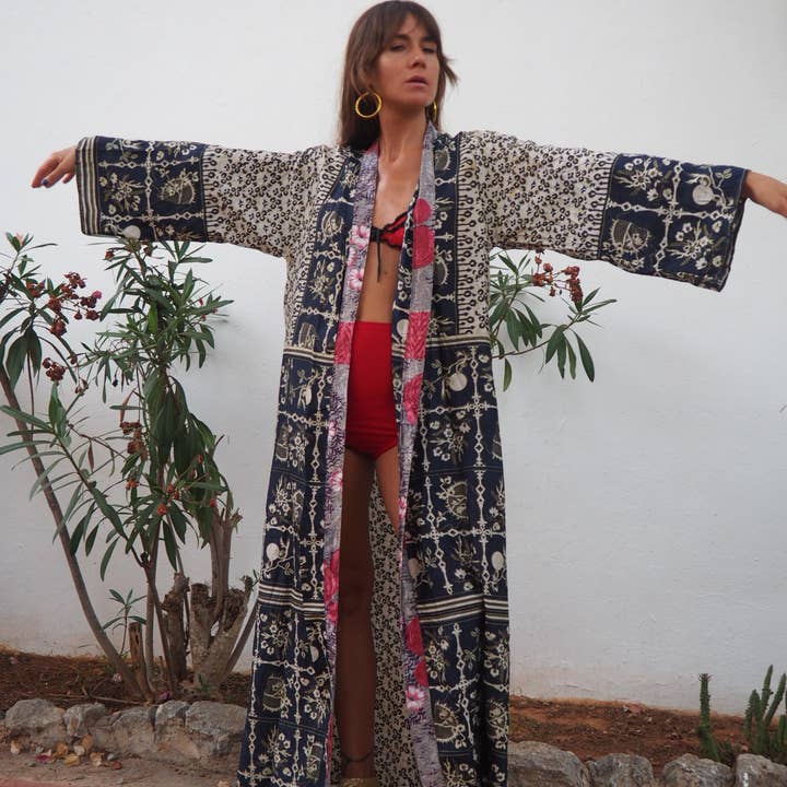 Vagabond Ibiza - Wholesale Kimono - Women's - The Kardash Kimono Long – Up-cycled Vintage Sari Kimono 33
