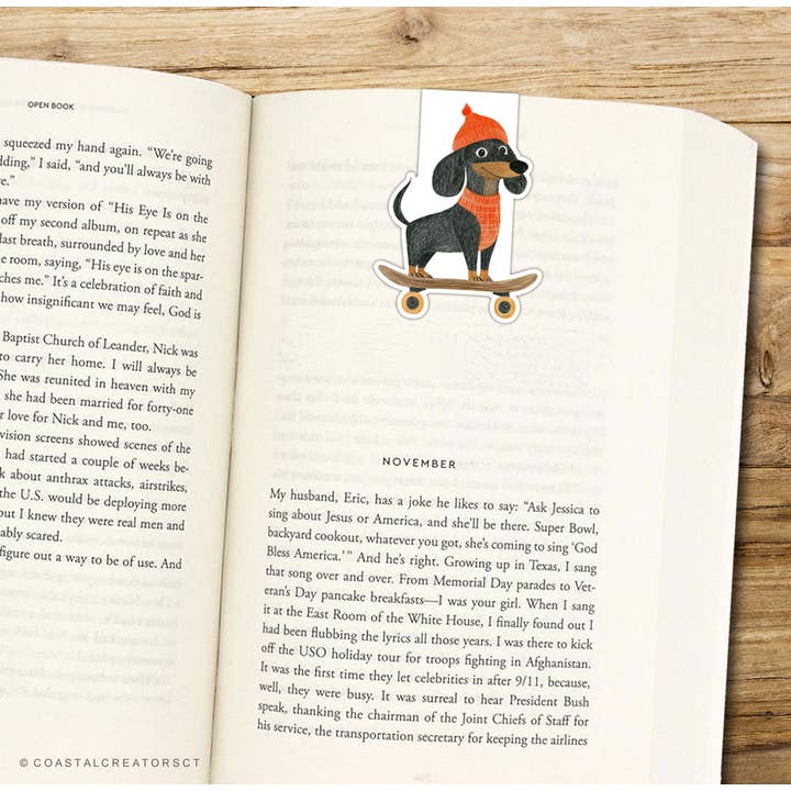 Coastal Creators of Connecticut - Wholesale Bookmark - Beagle Dog Reversible Magnetic Bookmark (Packaged)3