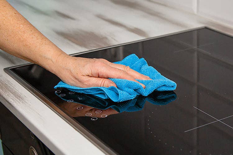 BiOHY - Wholesale Sports/Energy Drink - BiOHY scouring milk, stove cleaner, kitchen cleaner, cleaning milk, B2B7