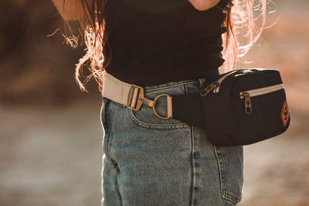 Revelry Supply - Wholesale Crossbody Bag - Women's - The Companion Crossbody28