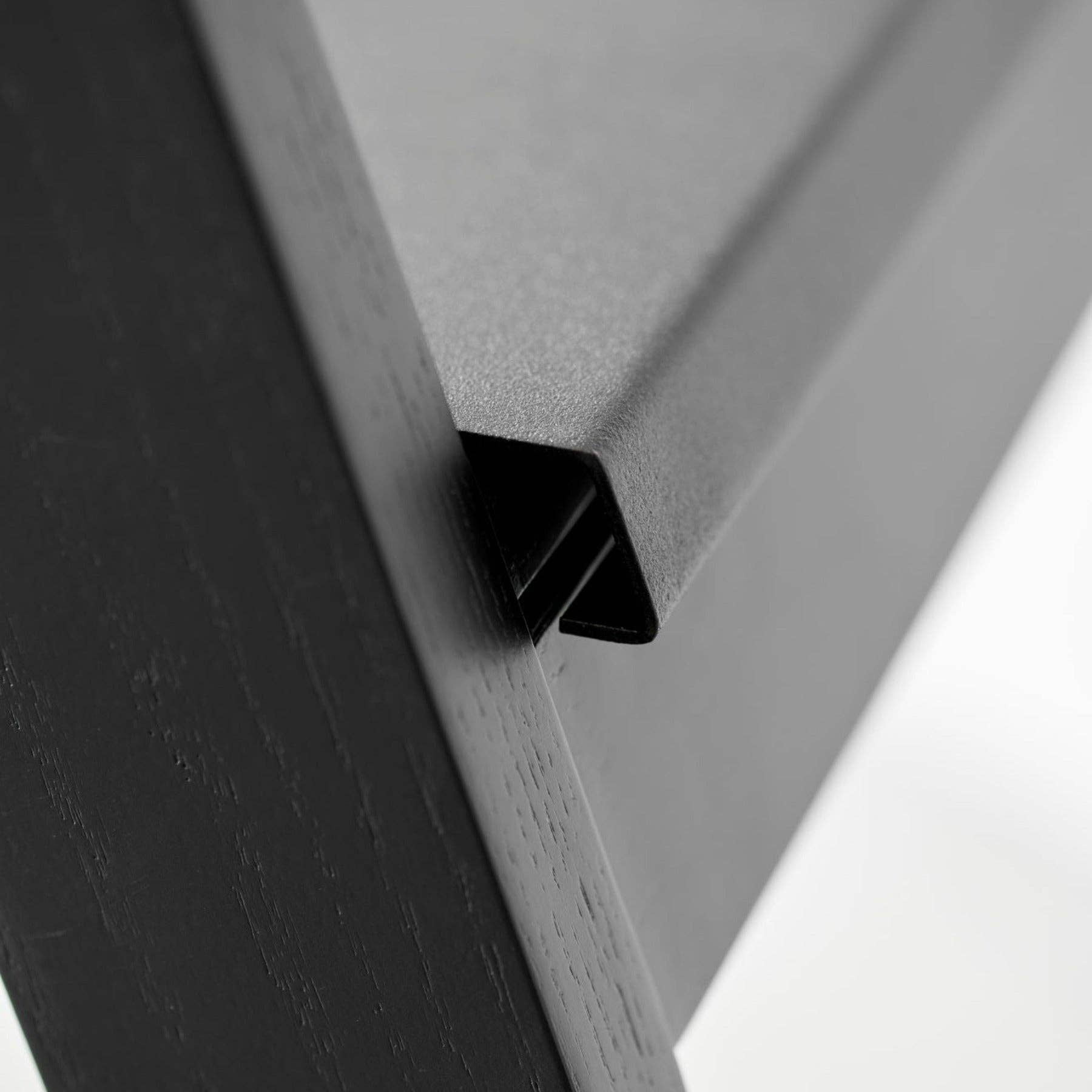 Studio Nordhaven - Wholesale Free Standing Shelf - REECH Step Ladder, Black6