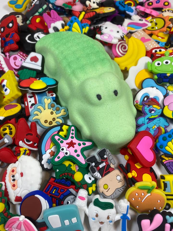 Crocodile for wholesale by Splish Splash Bath Bombs