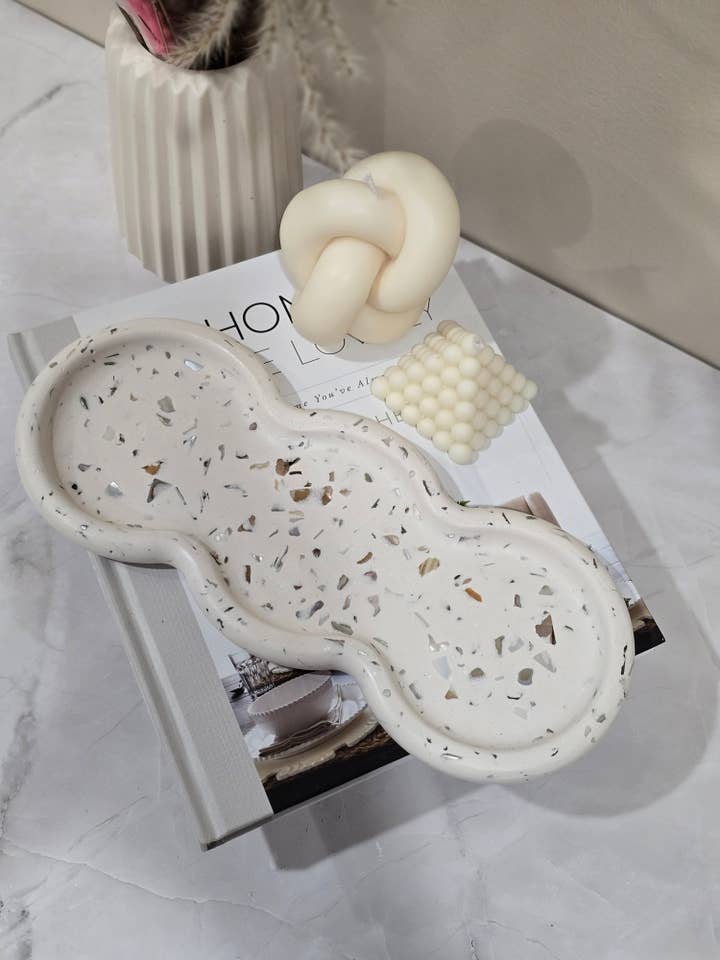 3 Circles Jesmonite Sea Shells Tray for wholesale by Sweet 'n' Fab Creationz Interiors