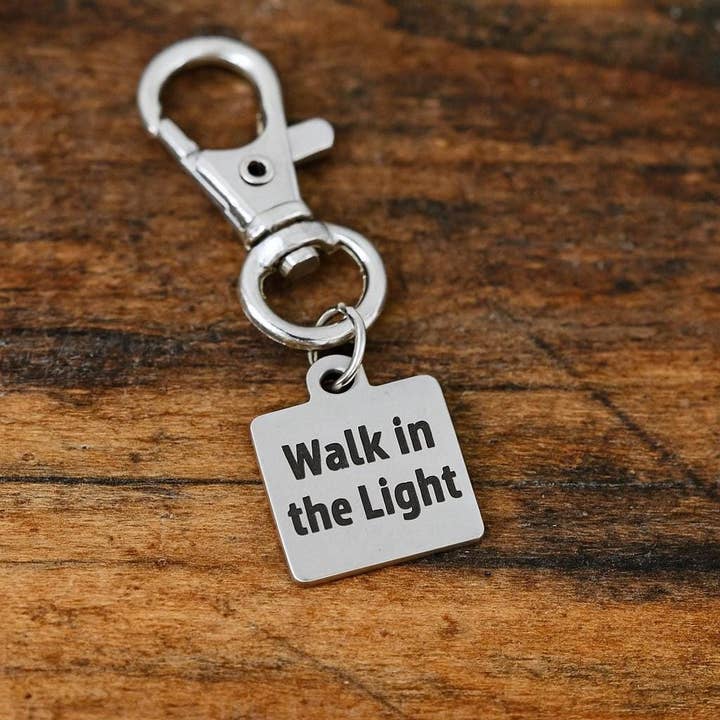 Loop In Het Licht Roestvrij Stalen Clip On Bedel Inspirerende Gegraveerde Accessoire Geloof Cadeau Tas Bedel Portemonnee Bedel Positieve Herinnering voor wholesale door JKCE Designs