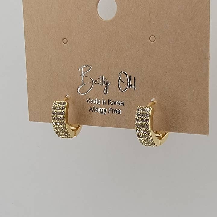 CZ SMÅ CLICKER ØRERINGE. for engroshandel hos BETTYOH INC