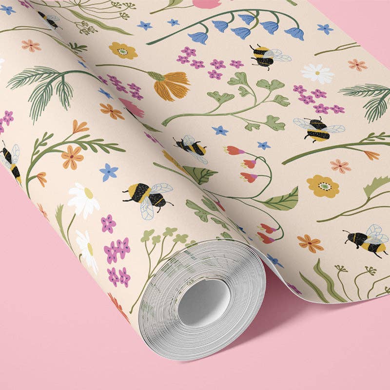 Oh So Daisy - Wholesale Wallpaper - BUMBLEBEE MEADOW WALLPAPER1