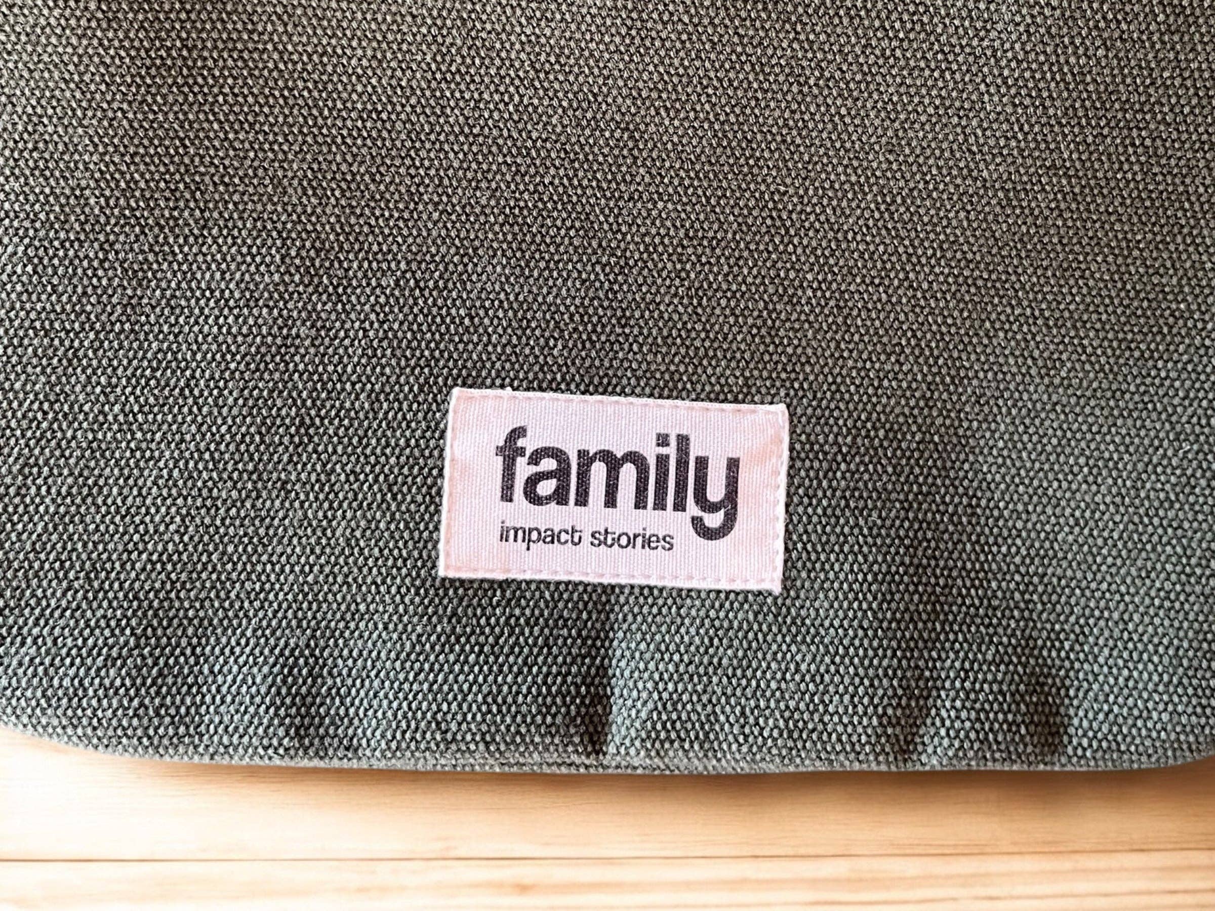 Family Impact Stories - Vente Sac ceinture – femme - BANANE “MUM OF ONE” OLIVE4