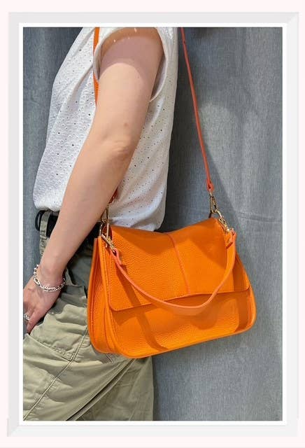 Z et Z - Wholesale Shoulder Bag - Women's - Grained leather shoulder bag C03773