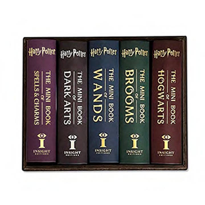 Insight Editions - #1 Pop Culture Publisher - Wholesale Display Book - Harry Potter: Mini Book Trunk (Exclusive Format!)(NEW!)3