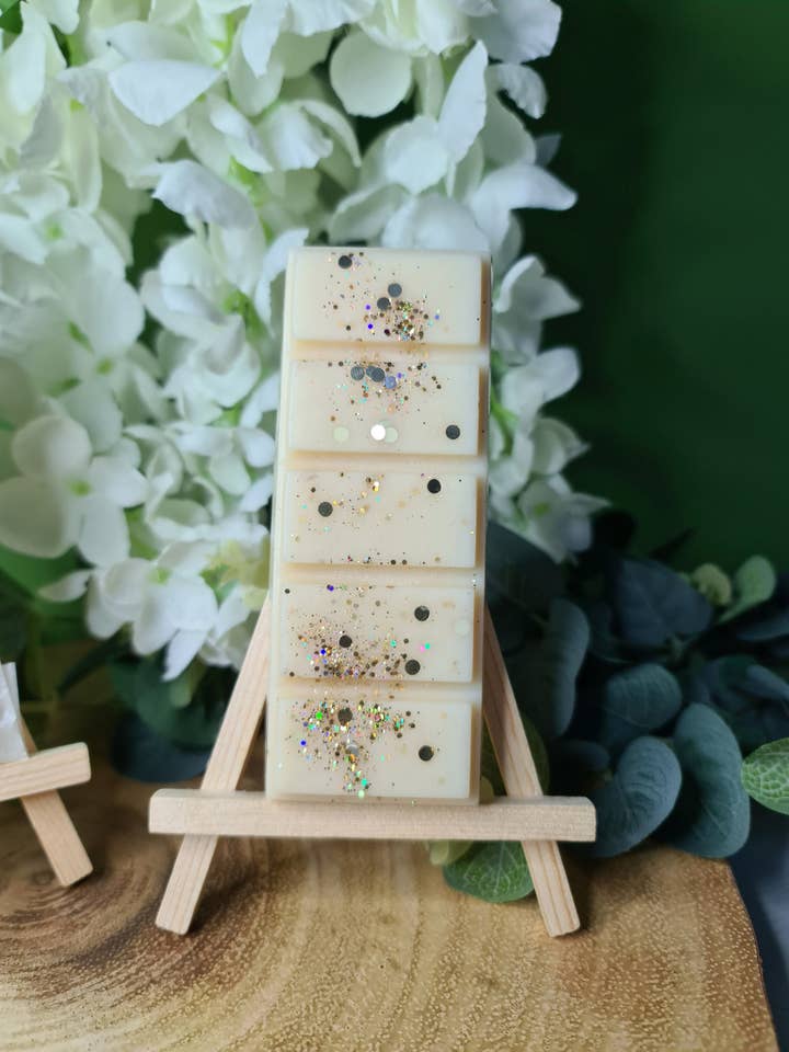 Pina Colada Wax Melts Snapbar for wholesale by Ashley's Candles