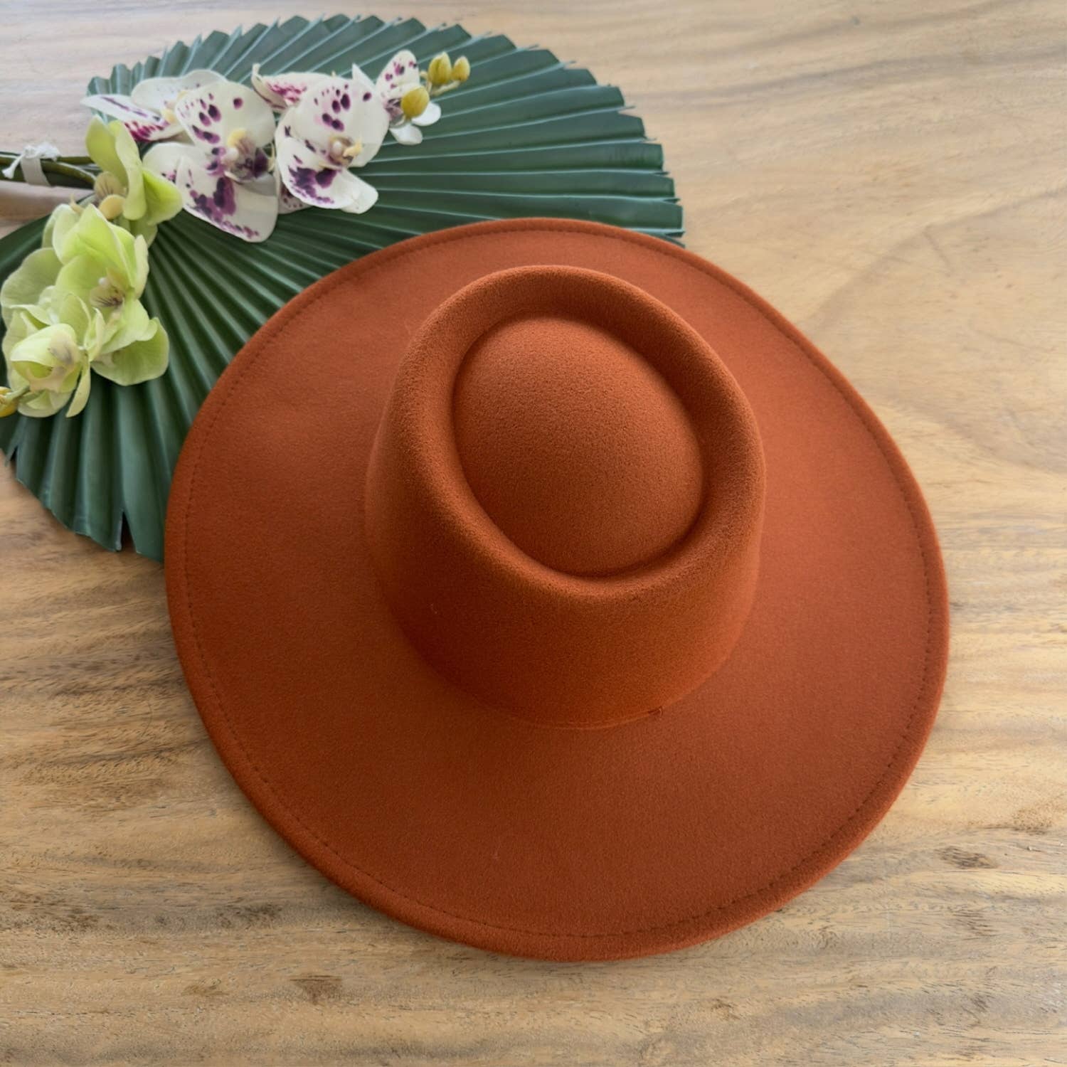 One and Only Accessories - Wholesale Boater Hat - Women's - VEGAN FELT BOATER PREMIUM HAT10