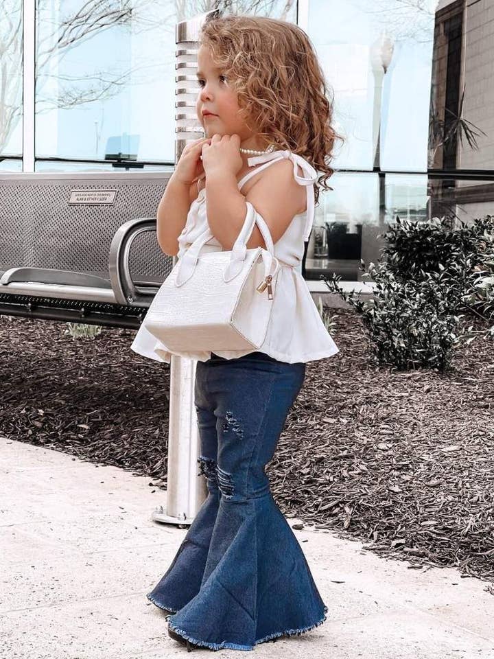 Pantalon Barbie en jean - Dark Denim pour la vente par Bailey's Blossoms