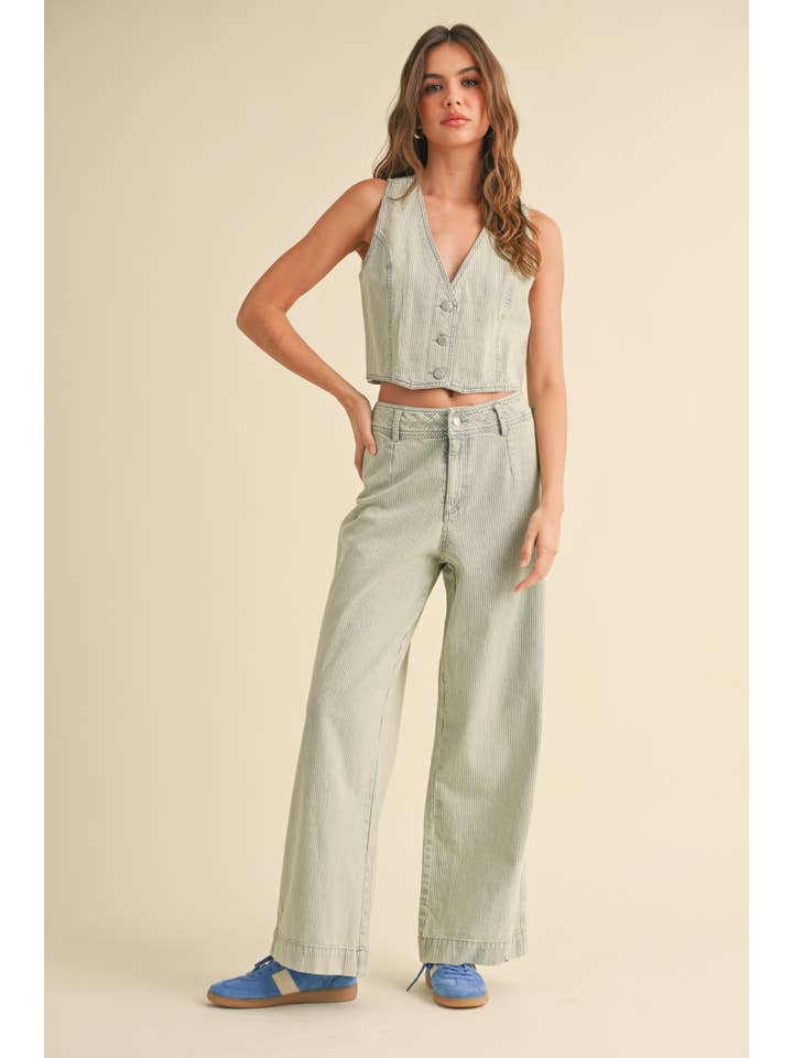 T3979ST FADED STRIPE PATTERN VEST for wholesale on Faire