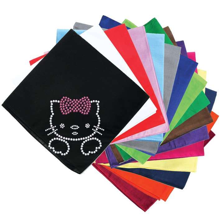 Hello Kitty Bandanna pour la vente par Dog in the Closet