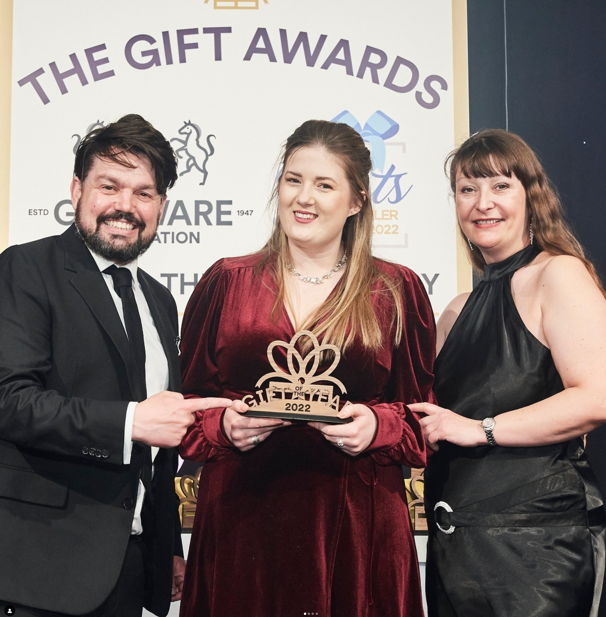 Two For Joy Illustration - Wholesale DIY Craft Kit - Merry and Bright Village Advent Calender DIY Crafty Project7