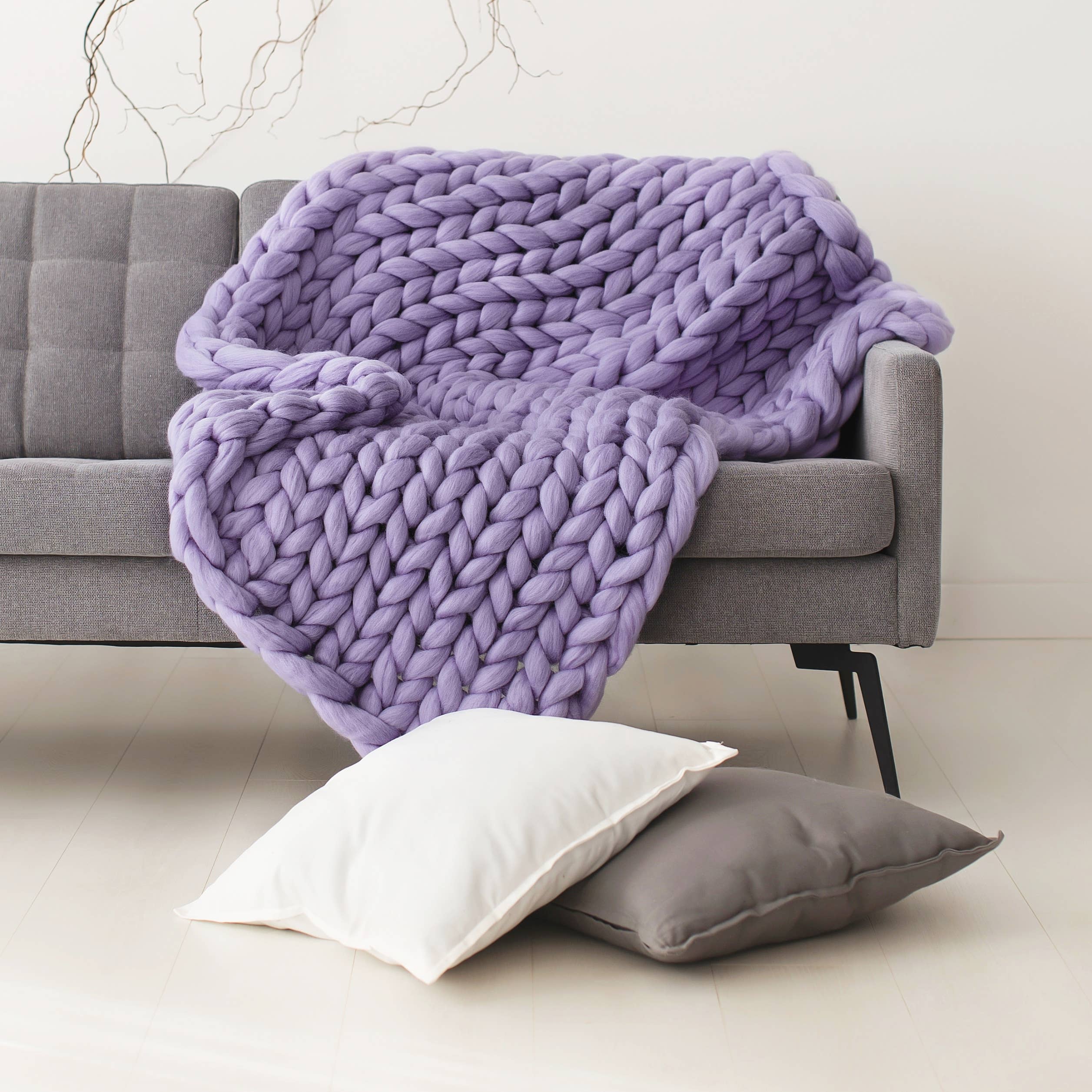 Chunky Wool Studio - Wholesale Throw Blanket - Chunky Knit Blanket  - 30 colors available5