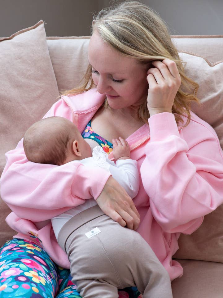 Sweatshirt FlexiZip Happy Daisies - Rose pour la vente par Mama Movement