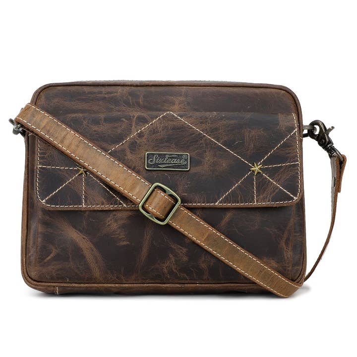 Pochette rustique en cuir marron foncé pour femmes pour la vente par Sixtease Bags USA