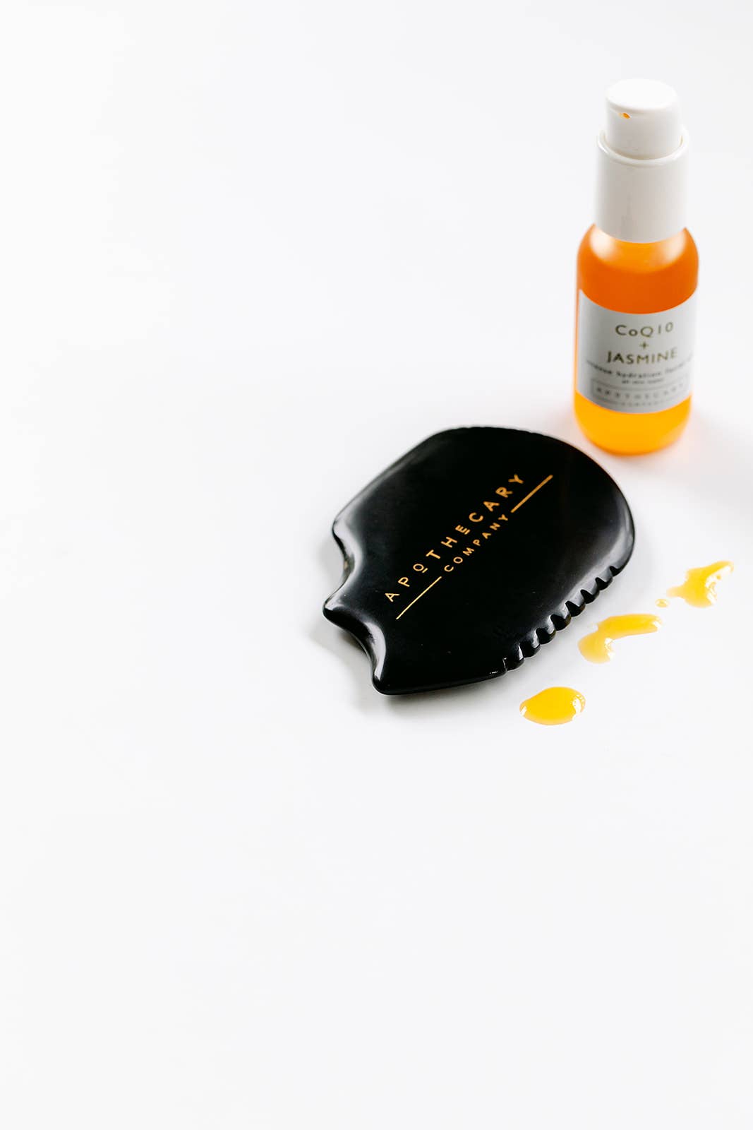 Apothecary Co. - Vente Gua Shas - Pierre de massage faciale Gua Sha4