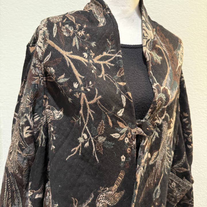 In Style Scarves - Wholesale Jacket – Women's - Reversible Merino Wool Duster Jacket Black Gray Bird Color3