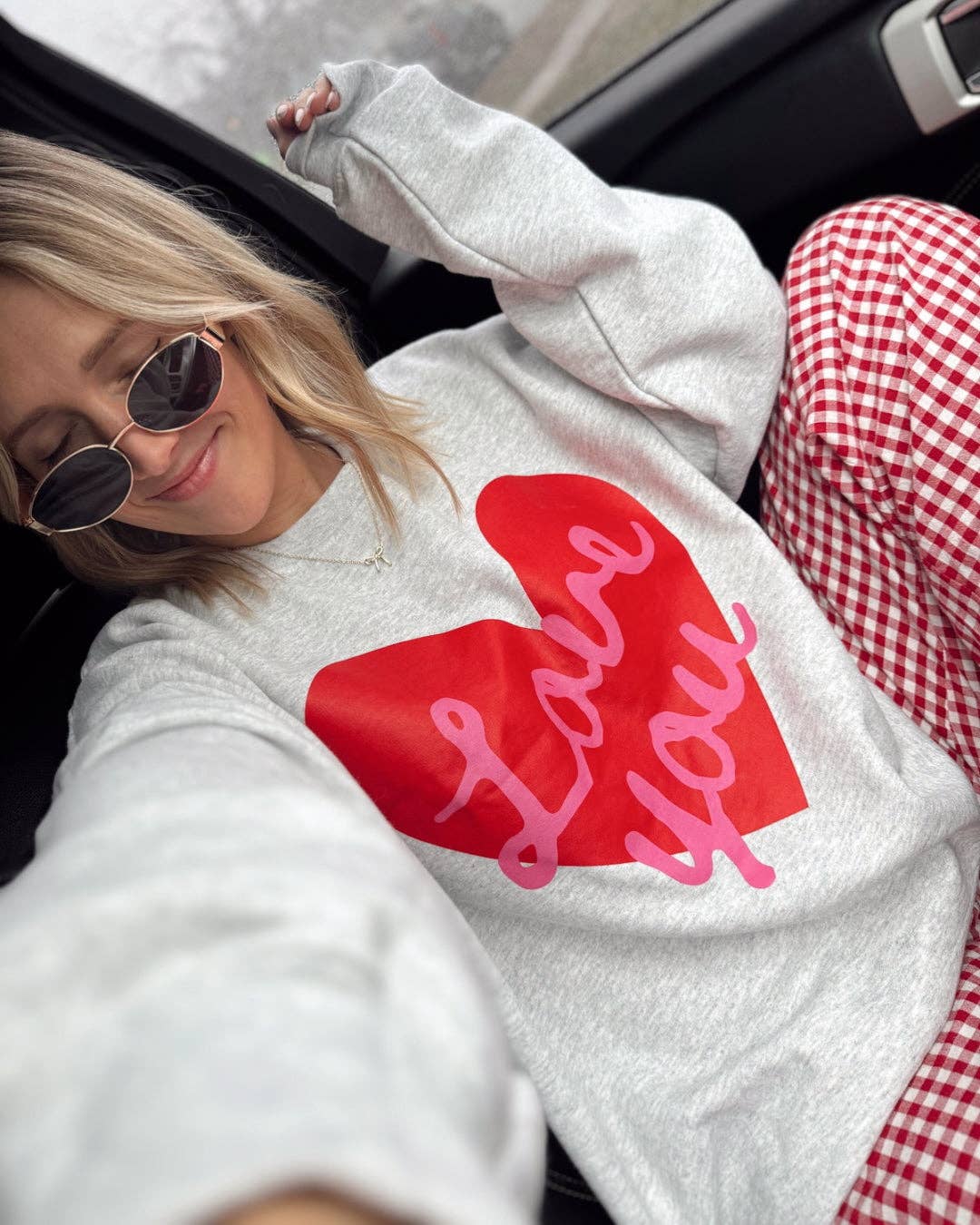 Jules Co - Wholesale Graphic Sweatshirt - Women's - Love You Sweatshirt1