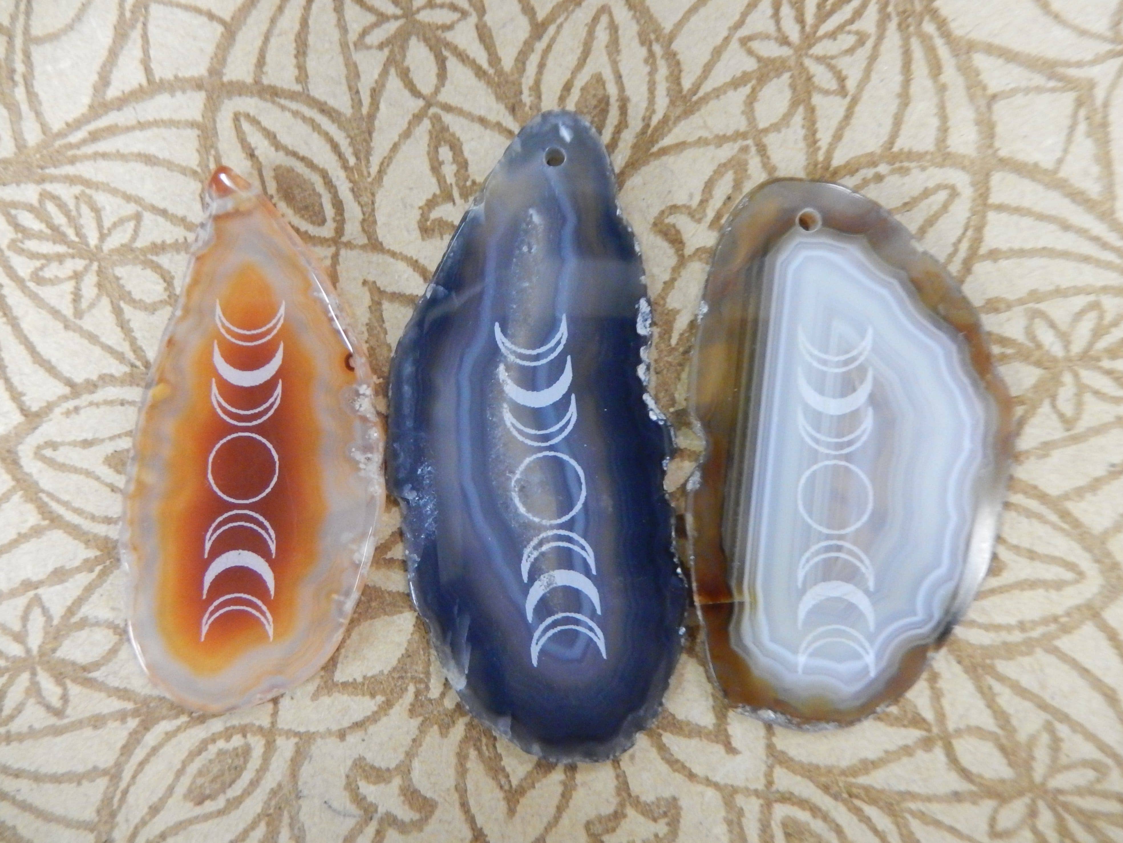 Rock Paradise - Wholesale Spiritual Stone/Crystal - Agate Slice with Moon Phase Design - Choose Drilled or Un-Drilled - Geode Slice - Jewelry Supplies1