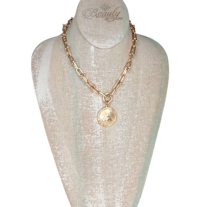 Beauty In Stone Jewelry – wholesale Pendant/charm necklace – U-Link Chain Necklace With Bee Pendant1