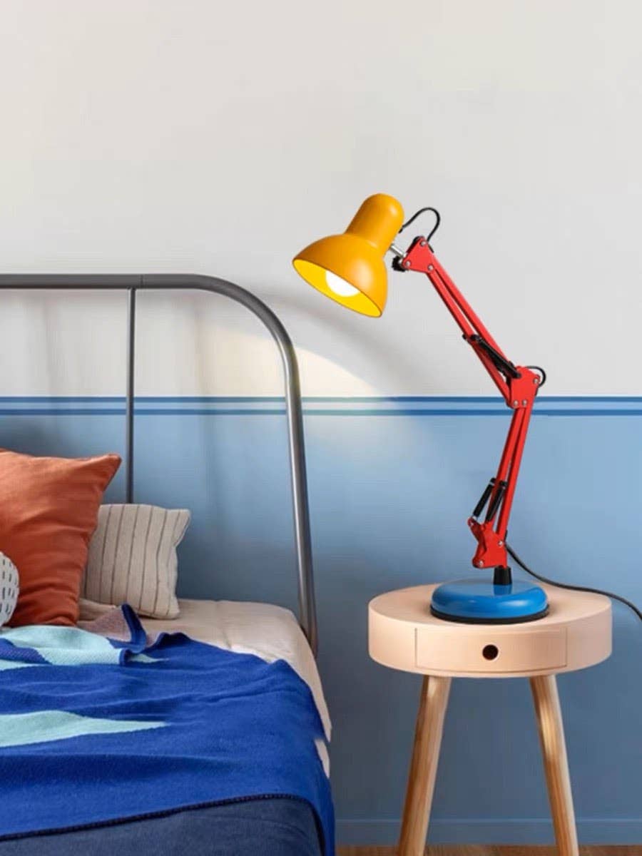 INSPECIAL HOME - Wholesale Accent/Desk Lamp - Memphis Retro Metal Table Lamp Case Of 61