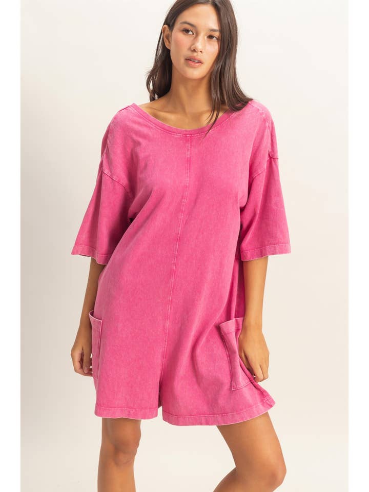 Mineraltvättad romper med V-rygg för wholesale av HYFVE