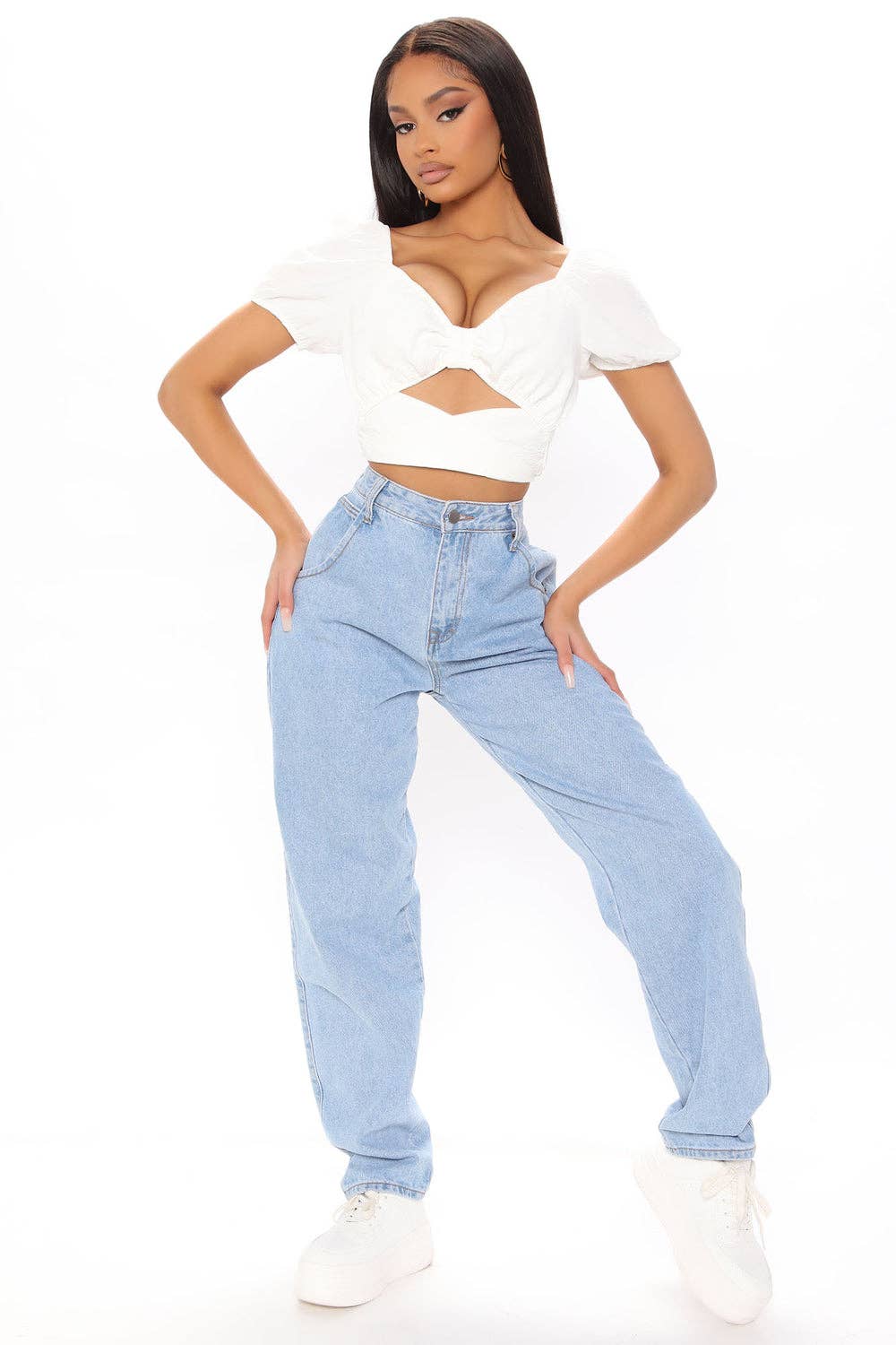 5besties inc - Vente Chemisier – femme - TOP COURT À MANCHES COURTES AVEC DÉCOUPE ET NŒUD12