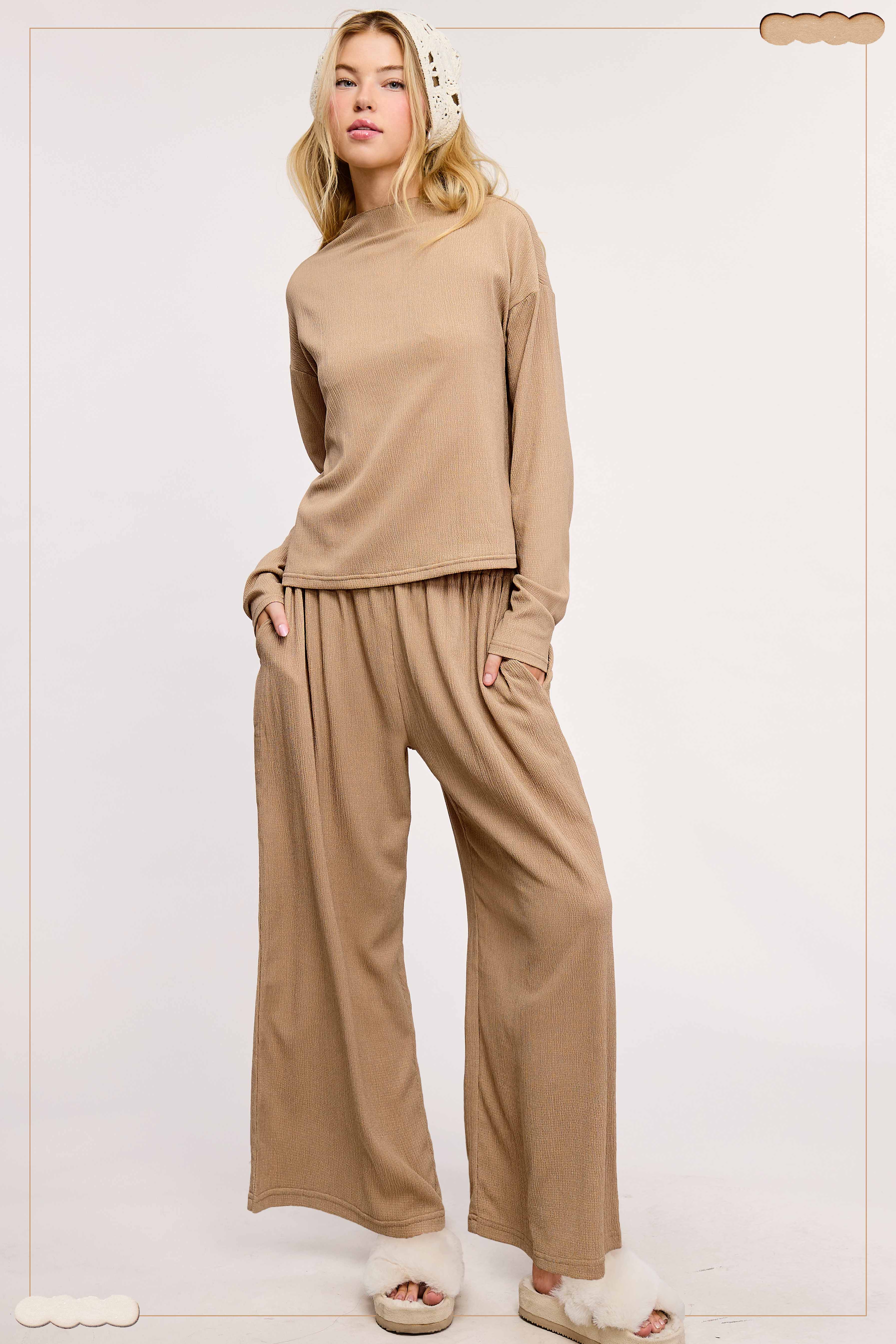 La Miel – Großhandel Loungewear-Set – Damen – La Miel Relax-Set aus dehnbarem, gekrepptem Stoff mit lockerem Sitz22