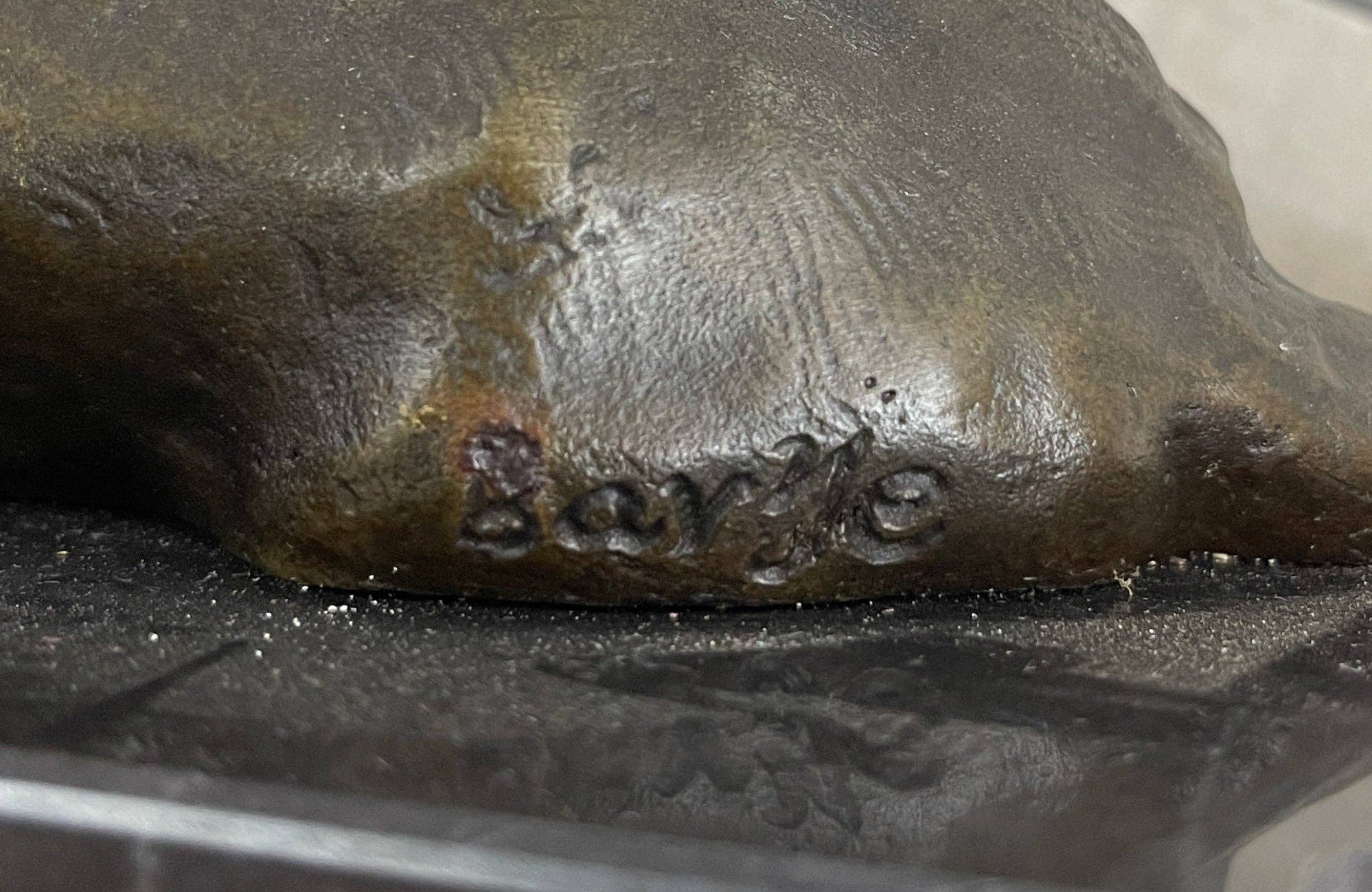 Bronzhaus - Vendita all'ingrosso Scultura - Statua in bronzo del leone custode maschio scultura figura base in marmo Antoine Barye 17,8 x 30,59