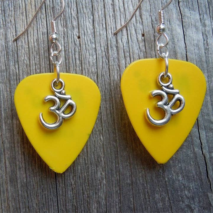 Simply Raevyn - Wholesale Dangle Earrings - Ohm Charm Guitar Pick Earrings10